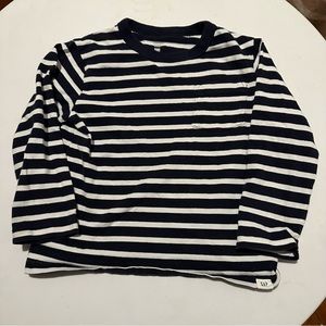Gap 3T Striped Long Sleeve Tshirt pocket like new